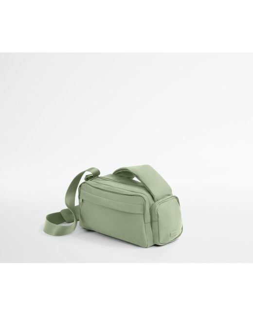 Away Travel Green Featherlight Cargo Pack