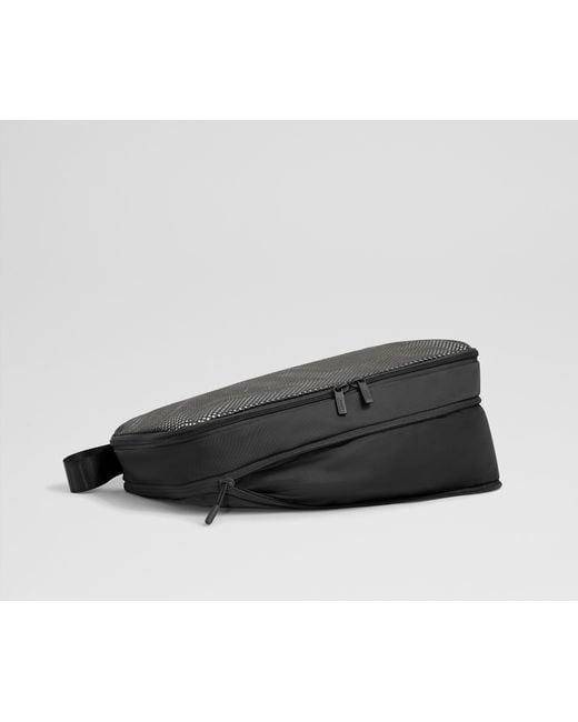 Away Travel Black Compression Packing Cubes