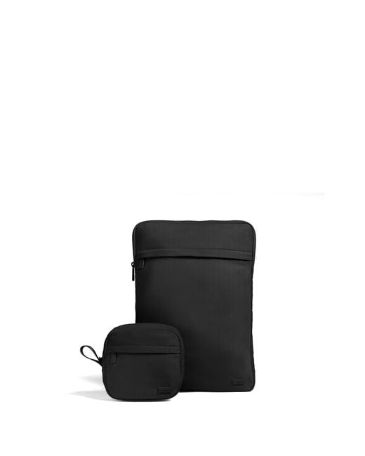 Away Travel Black Featherlight Tech Set