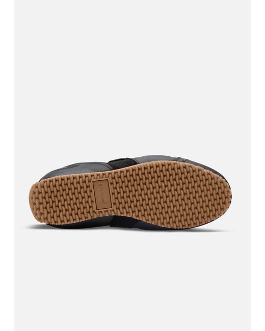 Axel Arigato Black Slow Runner