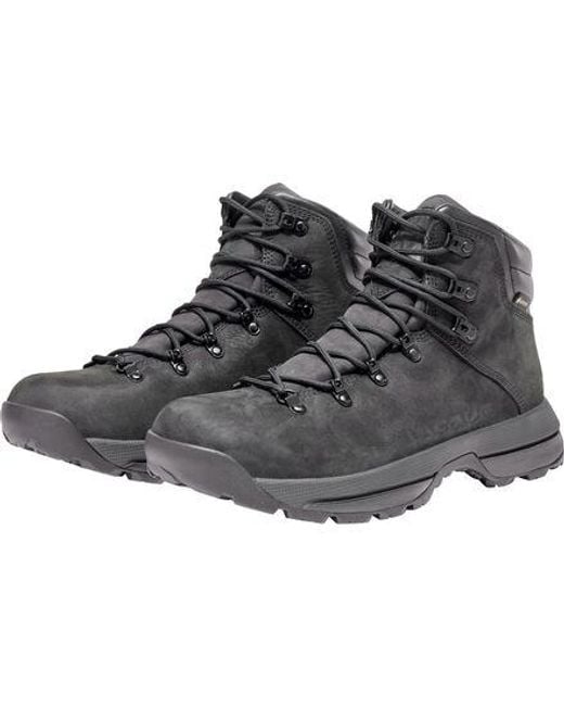 Vasque Black St. Elias Hiking Boot for men