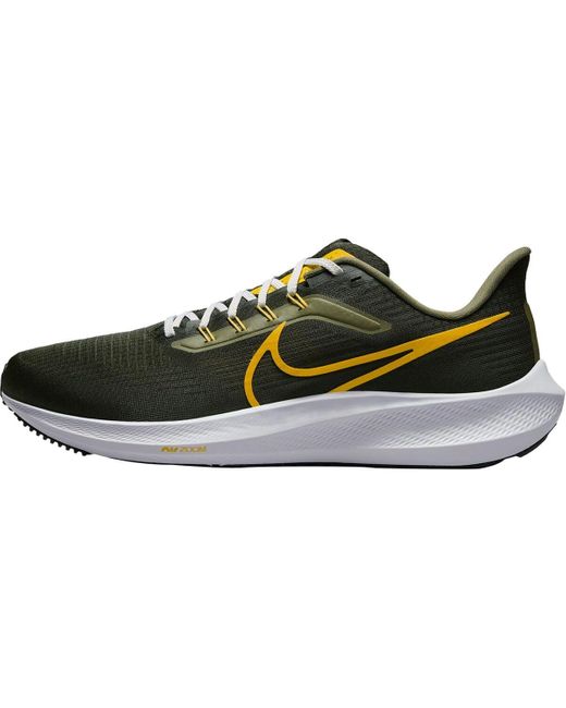 Nike Black Air Zoom Pegasus 39 Running Shoe for men