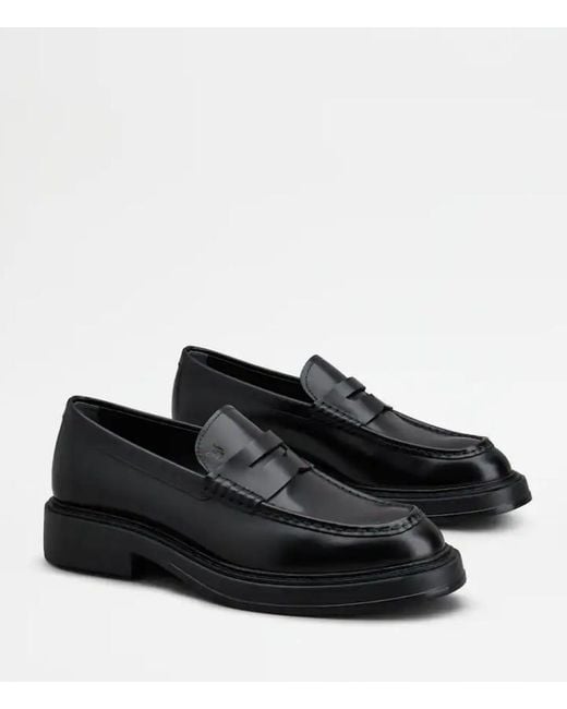 Tod's Black Leather Moccasin