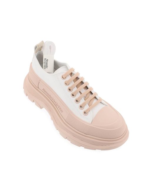 Alexander McQueen Tread Slick Sneakers in het Pink