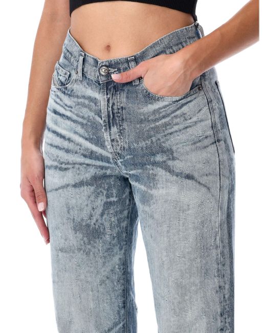 Jean bleu DIESEL en coloris Blue