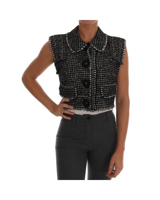 sleeveless tweed jacket