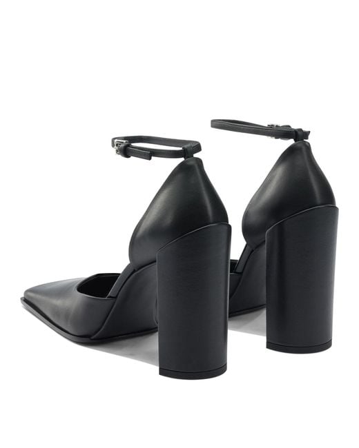 Zapatos de salón "D'orsay" de 90 mm Alaïa de color Black