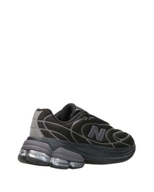 New Balance Black Sneakers