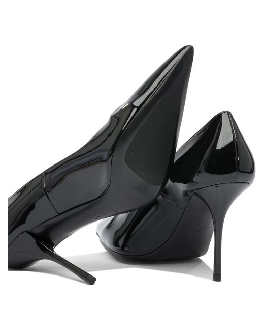 Alaïa "le Coeur 3 D"-pompen in het Black