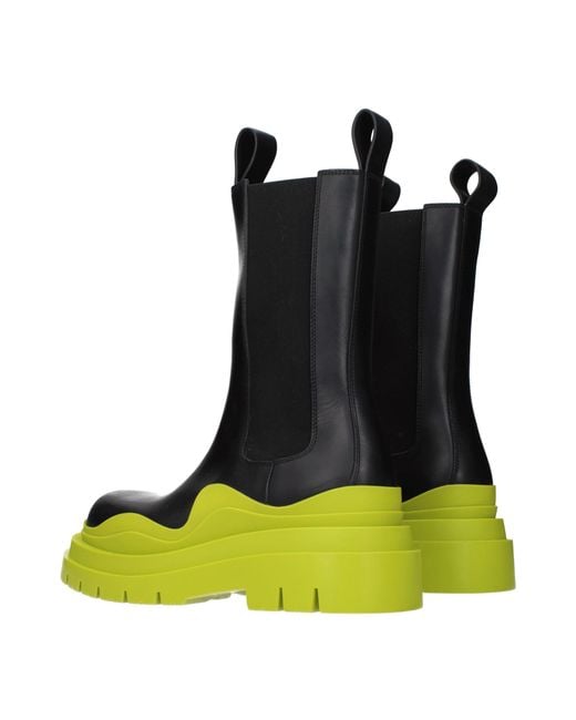 Bottega Veneta Black Boots/Lime Leather
