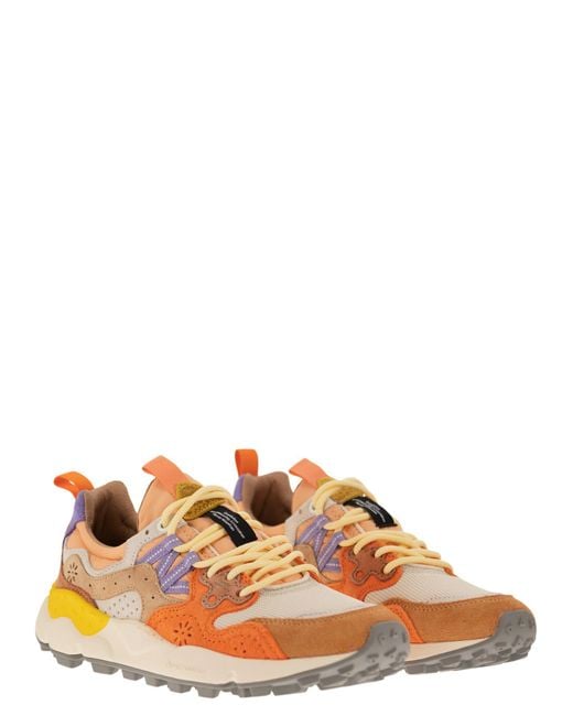 Flower Mountain Yamano 3 Sneakers in het Orange