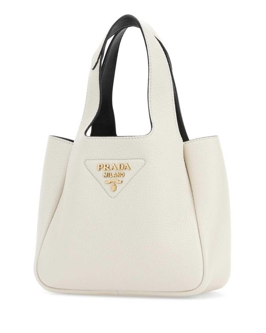 Prada Natural Shopping