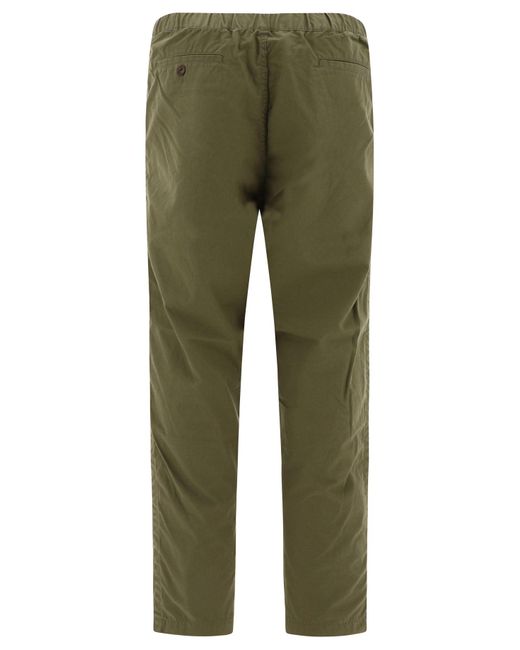 Pantaloni "leggeri" di Nanamica in Green da Uomo