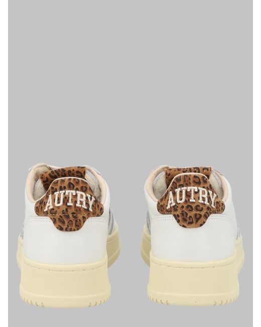 Autry White Medalist Low Sneakers