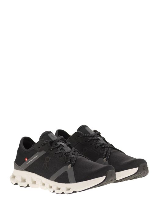 On Shoes Black Auf Cloud x 4 Turnschuhen