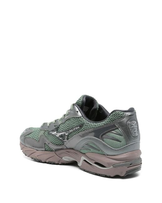 Mizuno Gray Shoe Wave Rider for men