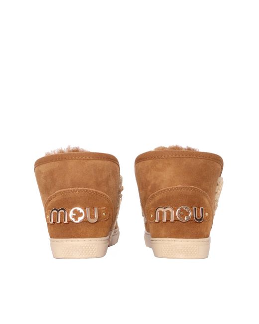 Mou Brown I'M Not Going Anywhere