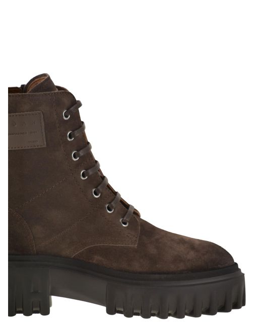 Hogan Brown H700