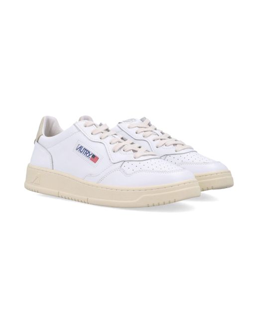 Autry White Medalist Low Sneakers