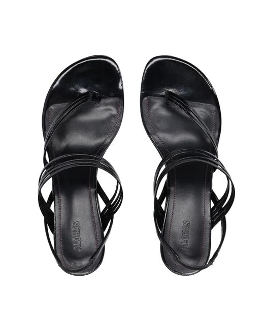 Alohas Black Sandals