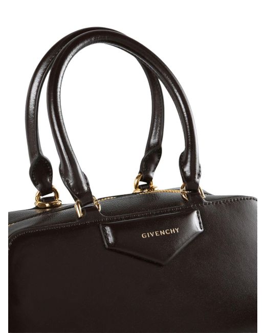 Givenchy Top-Handle Leather Bag in het Black