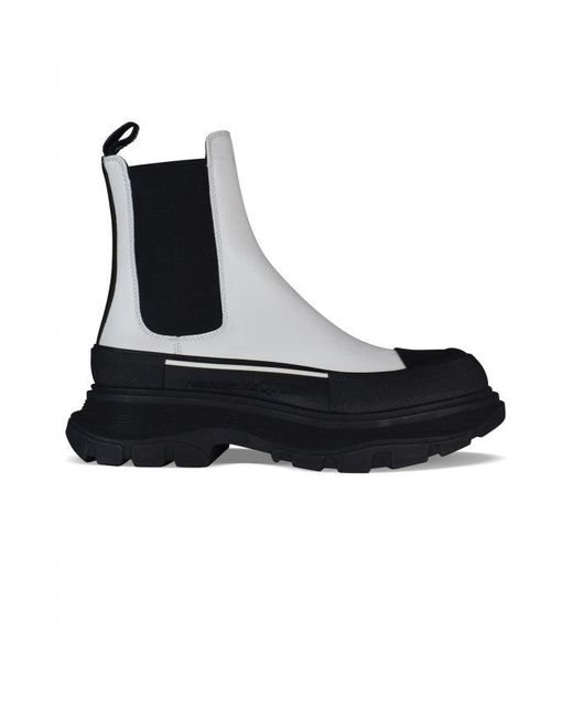 McQueen Black Tread Slick Boots