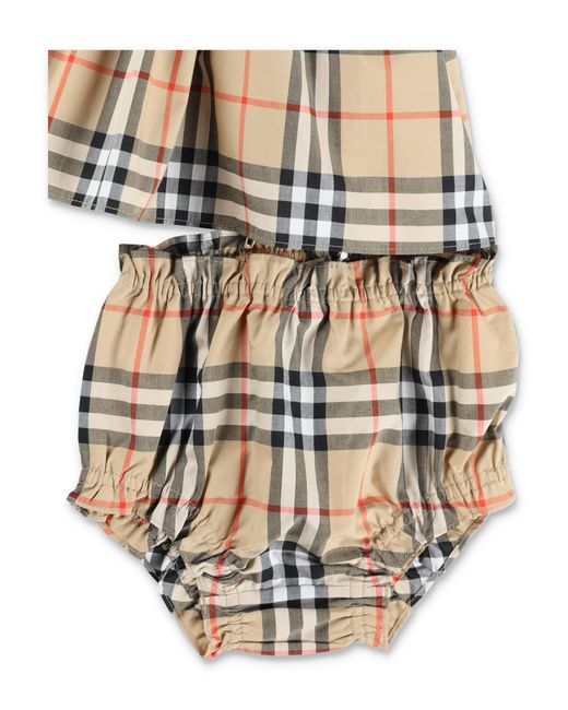 Ropa .... Burberry de color White