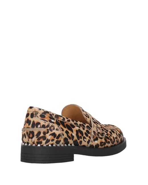 Ash Brown Aschensandalen entdeckt
