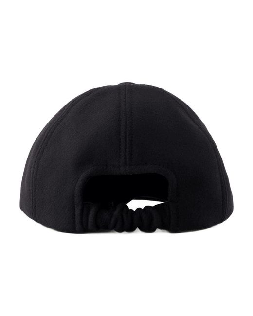 Patou Black Cap