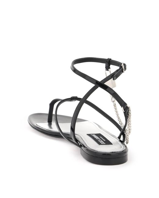 Sandales de string en cuir breveté avec cadenas Dolce & Gabbana en coloris White