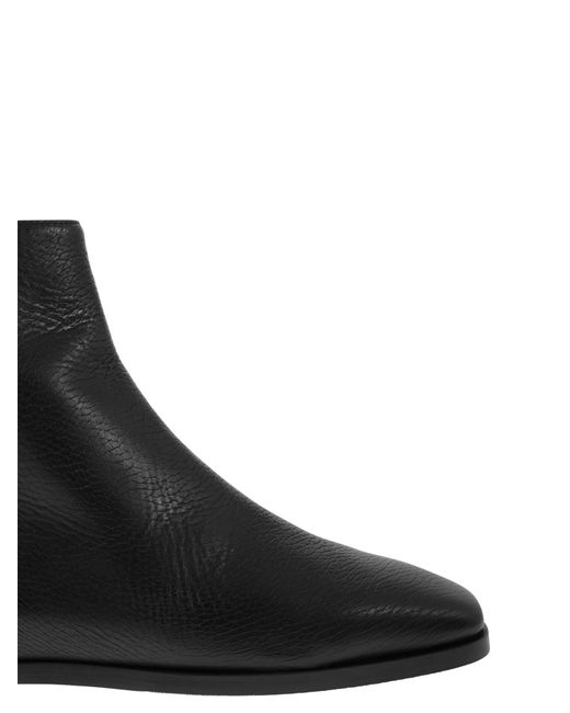 Stivali per caviglia in pelle granata di Fabiana Filippi in Black