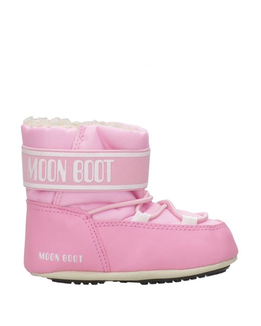 Moon Boot Pink Boots