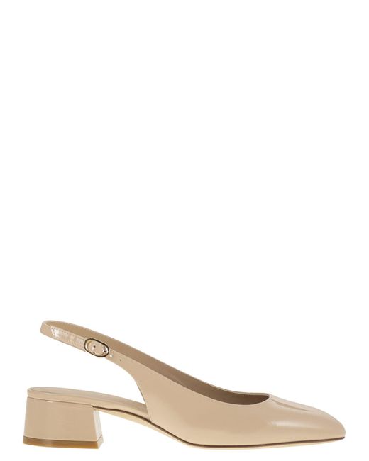 Stuart Weitzman Natural Maeve