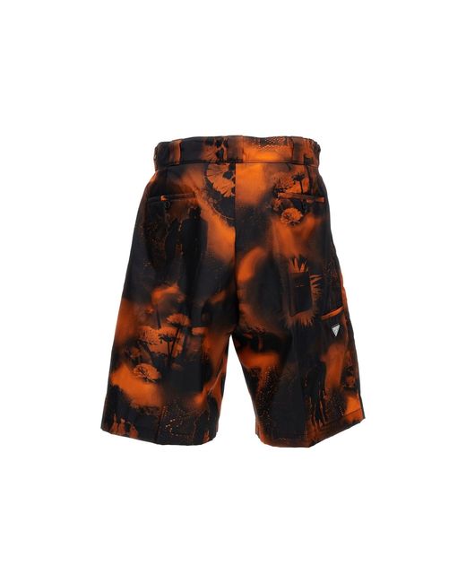 Prada Re Nylon Human Print Bermuda Shorts in Orange für Herren