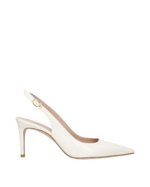 Stuart Weitzman White Sandals/Cream Leather