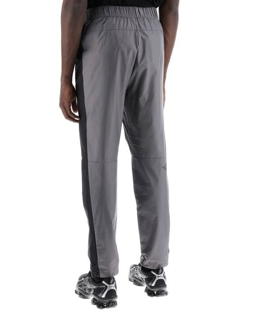 The North Face Die North Face Nylon Ripstop Wind Shell Joggers in Gray für Herren