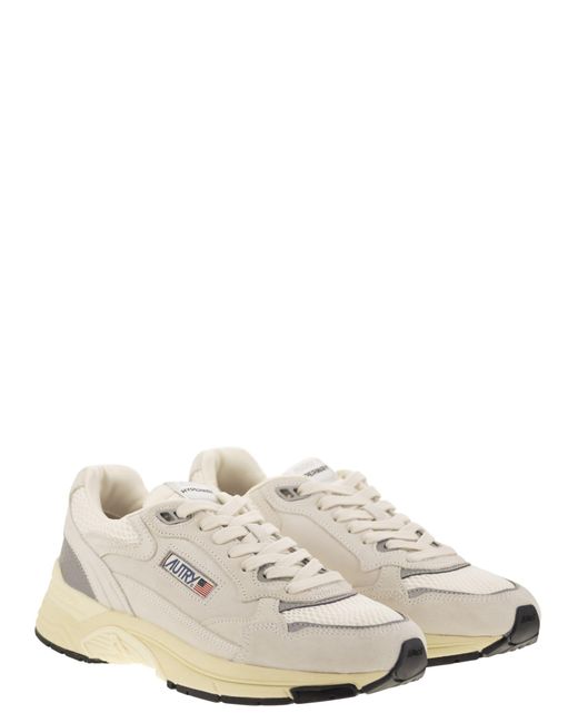 Autry White Hyperway Sneakers