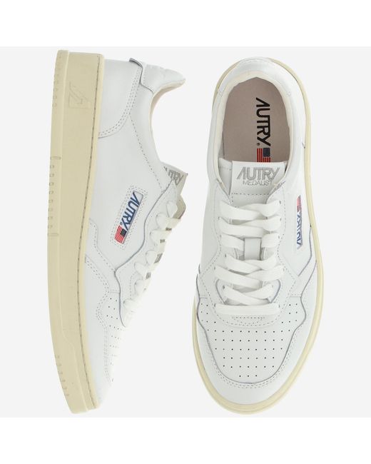 Autry White Sneakers Medalist Low Leather