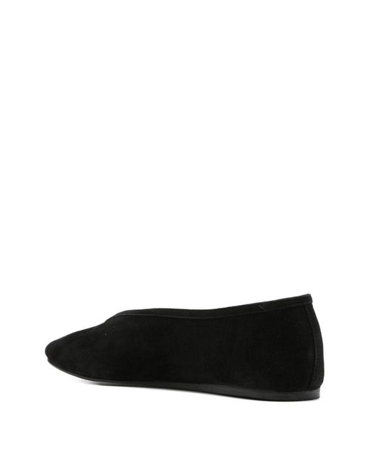 Manebí Black Flat Shoes