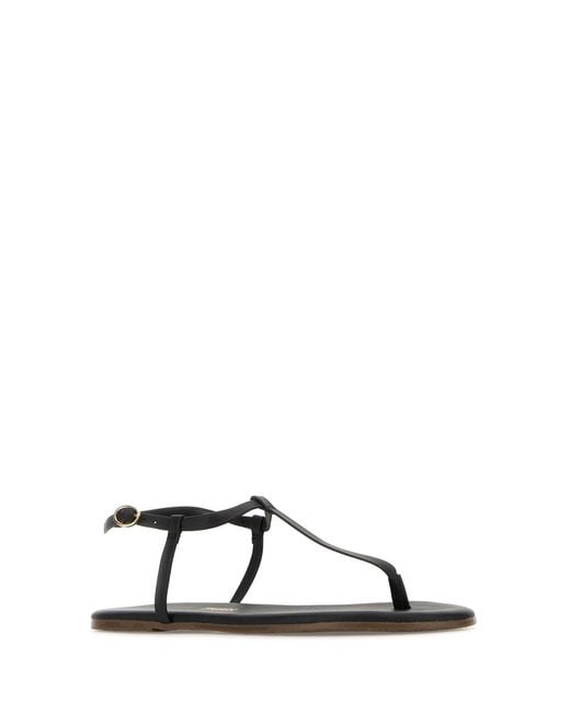 TKEES White Sandali