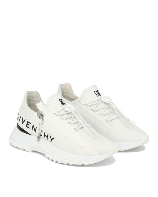 Givenchy White "Spectre" -Nachse