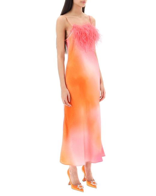Art Dealer Pink Kunsthändler 'Ella' Maxi Slip -Kleid in Jacquard Satin mit Federn