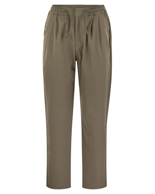 Pantaloni di classe con freccette di Colmar in Gray