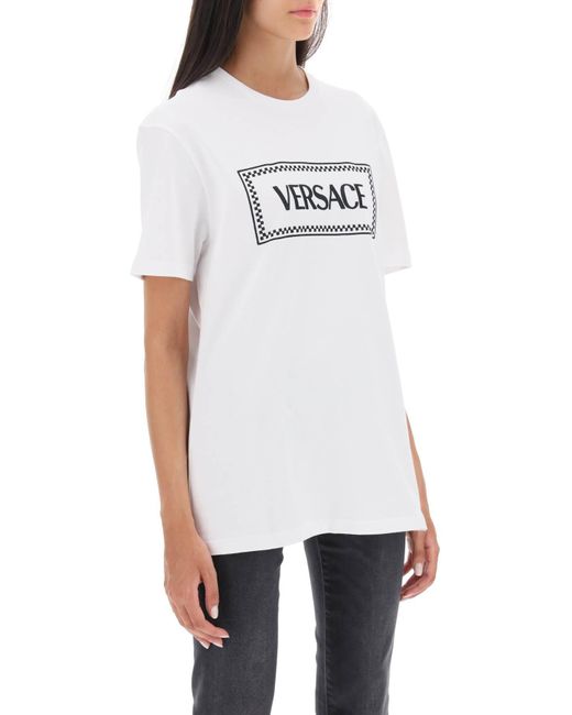 Versace White T -Shirt mit Logo -Stickerei