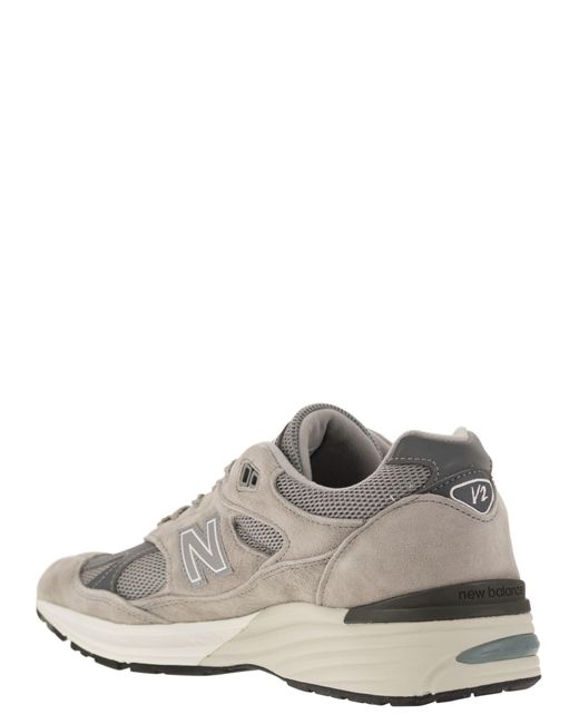 New Balance 991v1 Sneakers in het Gray