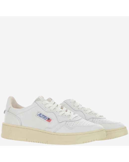 Autry White Sneakers Medalist Low Leather