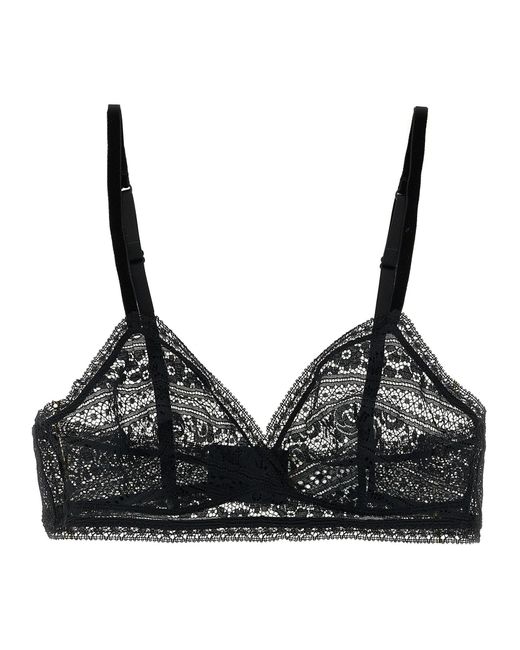 Eres 'intriguee'-bh in het Black