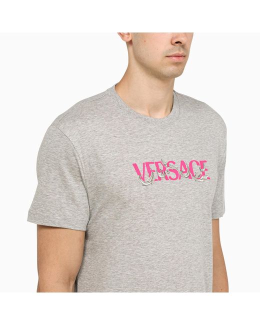 Grey T Shirt With Baroque Logo Versace pour homme en coloris Gris | Lyst