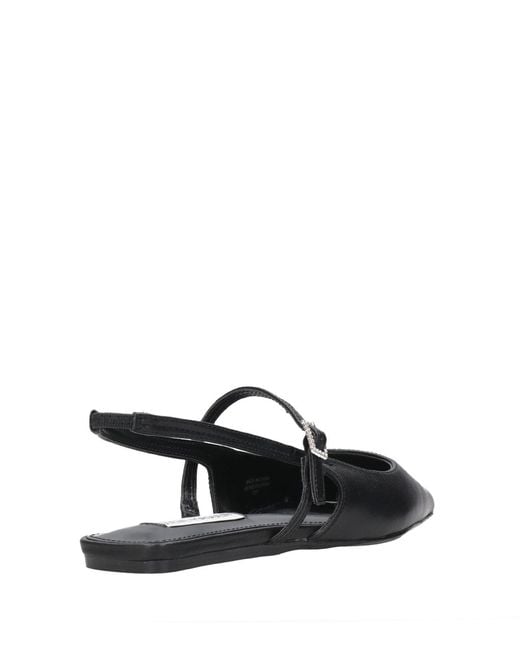 Steve Madden Black Sandals