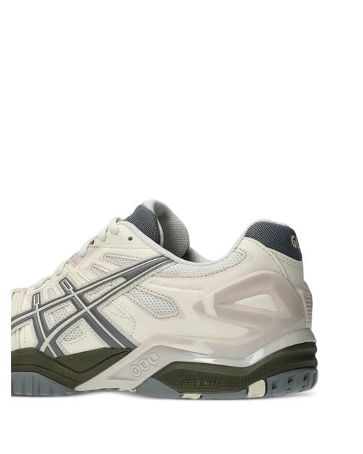 Asics White Supportiv-Overlay-Sneakers Mit Mesh-Einsatz
